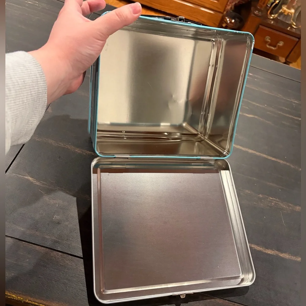 Breakfast at Tiffany's Metal Lunchbox